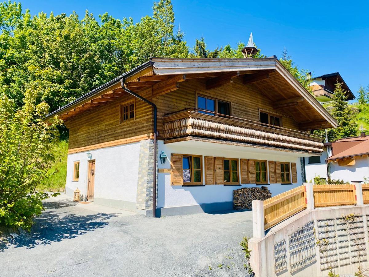 Ski-In & Ski-Out Out Chalet Maria With Amazing Mountain View Maria Alm am Steinernen Meer Eksteriør billede